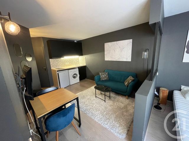 Appartement T1 à louer - 1 pièce - 22.68 m2 - LYON - 69008 - RHONE-ALPES - Century 21 Grande Rue