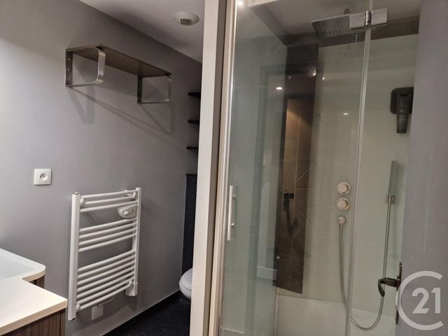 Appartement F1 à louer - 1 pièce - 20.0 m2 - LYON - 69003 - RHONE-ALPES - Century 21 Grande Rue