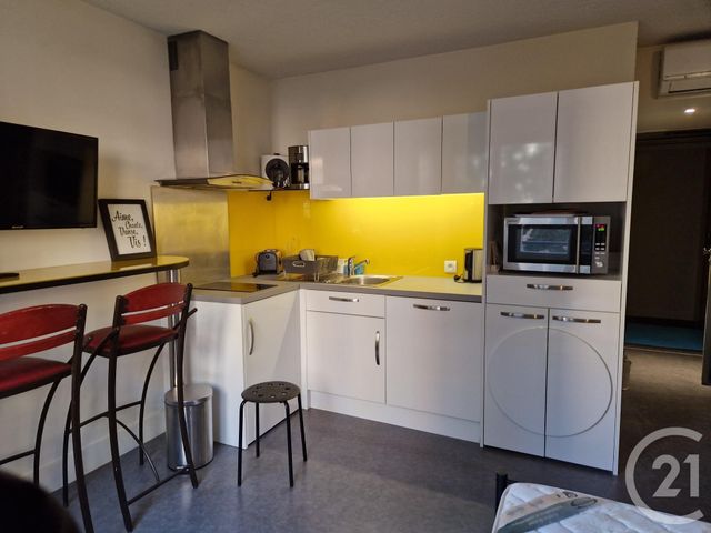 Appartement F1 à louer - 1 pièce - 20.0 m2 - LYON - 69003 - RHONE-ALPES - Century 21 Grande Rue