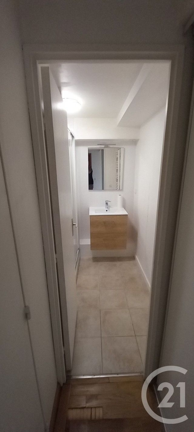 Appartement F2 à louer - 2 pièces - 46.05 m2 - VILLEURBANNE - 69 - RHONE-ALPES - Century 21 Grande Rue