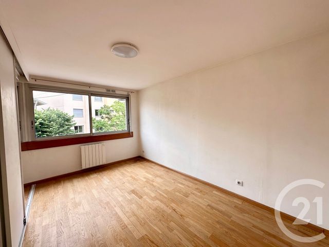 Appartement F2 à louer - 2 pièces - 46.05 m2 - VILLEURBANNE - 69 - RHONE-ALPES - Century 21 Grande Rue