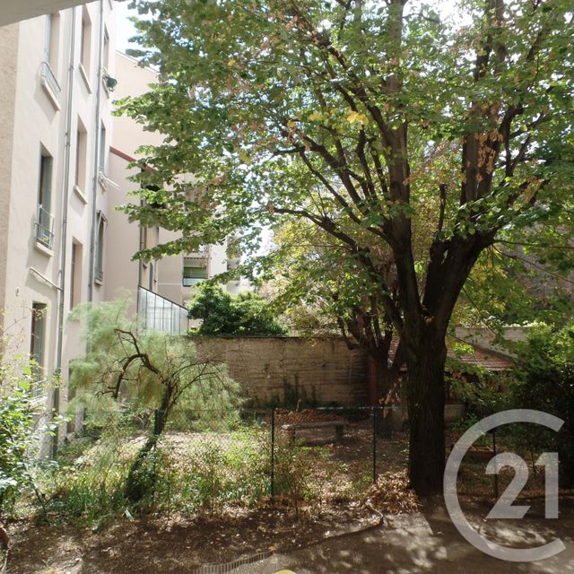 Appartement F2 à louer - 2 pièces - 37.0 m2 - VILLEURBANNE - 69 - RHONE-ALPES - Century 21 Grande Rue