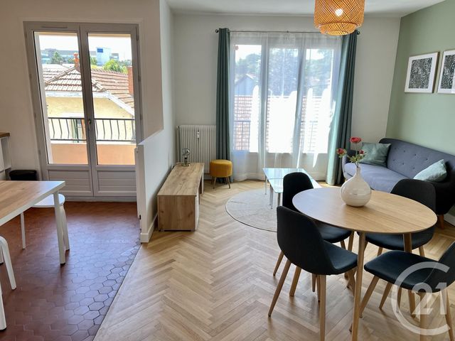 Appartement F3 à louer - 3 pièces - 67.06 m2 - LYON - 69003 - RHONE-ALPES - Century 21 Grande Rue