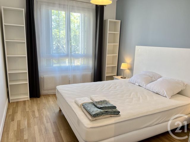 Appartement F3 à louer - 3 pièces - 67.06 m2 - LYON - 69003 - RHONE-ALPES - Century 21 Grande Rue