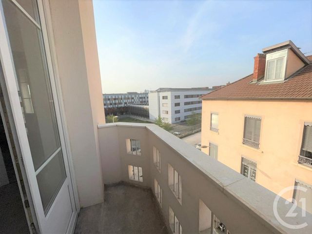 Appartement T2 à louer - 2 pièces - 39.03 m2 - LYON - 69003 - RHONE-ALPES - Century 21 Grande Rue