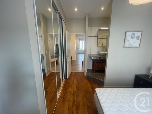 Appartement F2 à louer - 2 pièces - 44.73 m2 - LYON - 69003 - RHONE-ALPES - Century 21 Grande Rue