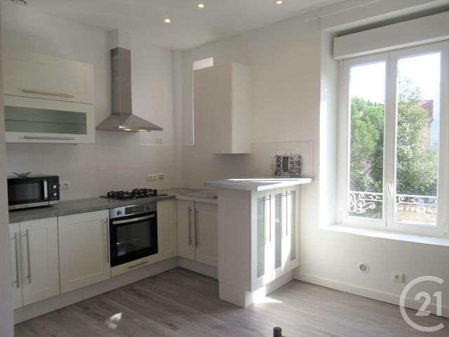 Appartement F2 à louer - 2 pièces - 44.73 m2 - LYON - 69003 - RHONE-ALPES - Century 21 Grande Rue