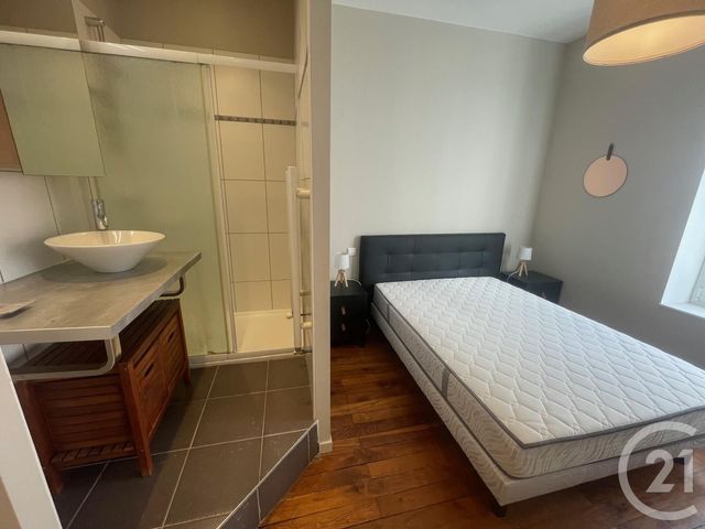 Appartement F2 à louer - 2 pièces - 44.73 m2 - LYON - 69003 - RHONE-ALPES - Century 21 Grande Rue