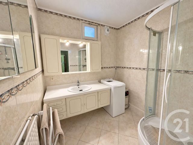 Appartement T3 à vendre - 3 pièces - 69.12 m2 - LA MULATIERE - 69 - RHONE-ALPES - Century 21 Grande Rue
