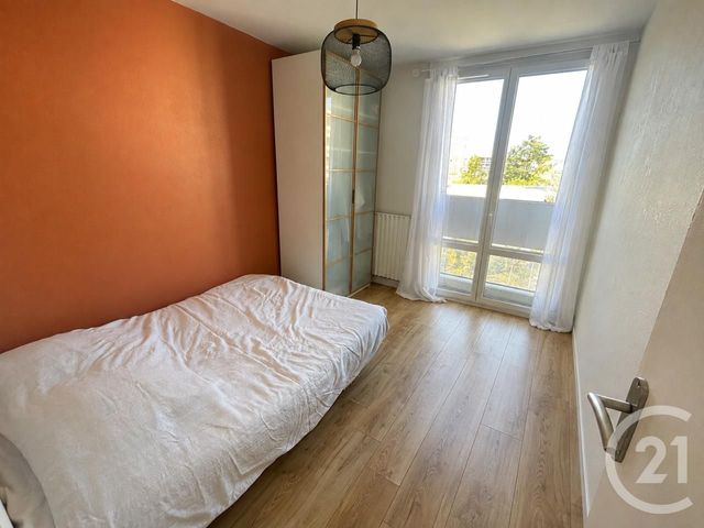 Appartement T2 à louer - 2 pièces - 46.08 m2 - OULLINS - 69 - RHONE-ALPES - Century 21 Grande Rue