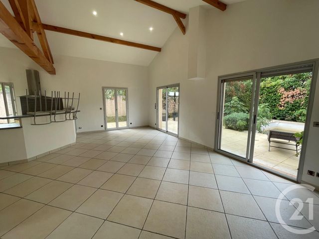 maison à louer - 4 pièces - 116.9 m2 - PIERRE BENITE - 69 - RHONE-ALPES - Century 21 Grande Rue