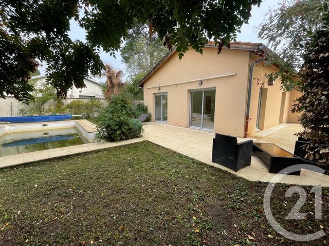 maison à louer - 4 pièces - 116.9 m2 - PIERRE BENITE - 69 - RHONE-ALPES - Century 21 Grande Rue