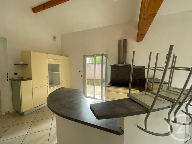 maison à louer - 4 pièces - 116.9 m2 - PIERRE BENITE - 69 - RHONE-ALPES - Century 21 Grande Rue