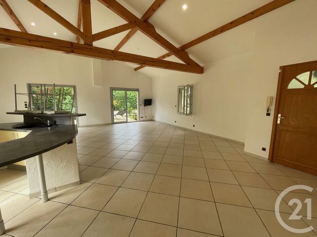 maison à louer - 4 pièces - 116.9 m2 - PIERRE BENITE - 69 - RHONE-ALPES - Century 21 Grande Rue
