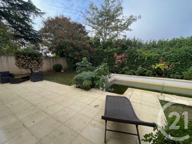 maison à louer - 4 pièces - 116.9 m2 - PIERRE BENITE - 69 - RHONE-ALPES - Century 21 Grande Rue