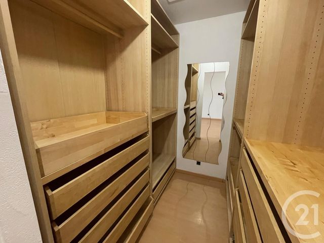 maison à louer - 4 pièces - 116.9 m2 - PIERRE BENITE - 69 - RHONE-ALPES - Century 21 Grande Rue