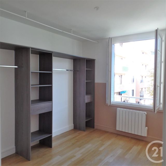 Appartement F3 à louer - 3 pièces - 57.32 m2 - VILLEURBANNE - 69 - RHONE-ALPES - Century 21 Grande Rue