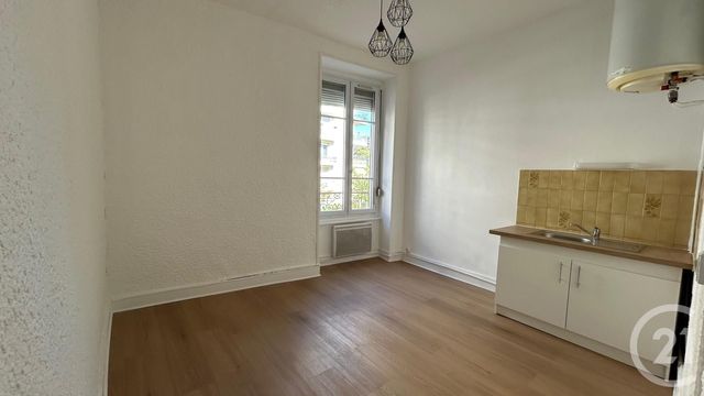 Appartement F1 à louer - 1 pièce - 36.31 m2 - VILLEURBANNE - 69 - RHONE-ALPES - Century 21 Grande Rue