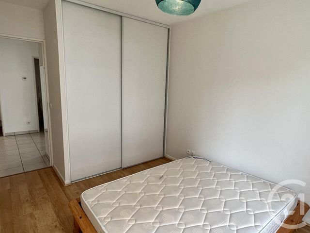 Appartement T3 à louer - 3 pièces - 63.2 m2 - VILLEURBANNE - 69 - RHONE-ALPES - Century 21 Grande Rue